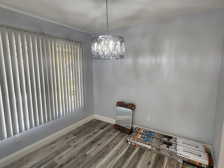 2047 Lakeridge Cir #104 — Photo 10