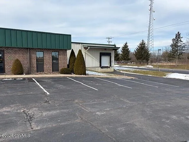 Studio, 12416 sqft, $12,175 — Photo 2