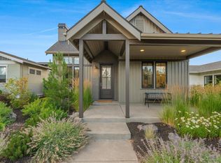1153 NW Mount Washington Dr, Bend, OR 97703