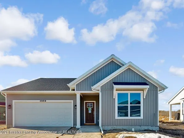 3989 Mustang Rd, East Lansing, MI 48823