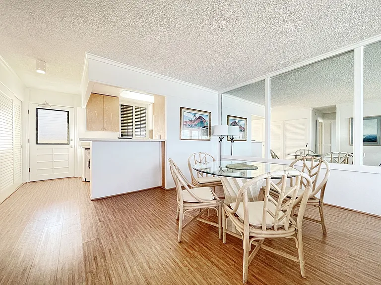 2895 Kalakaua Ave #1809 — Photo 6