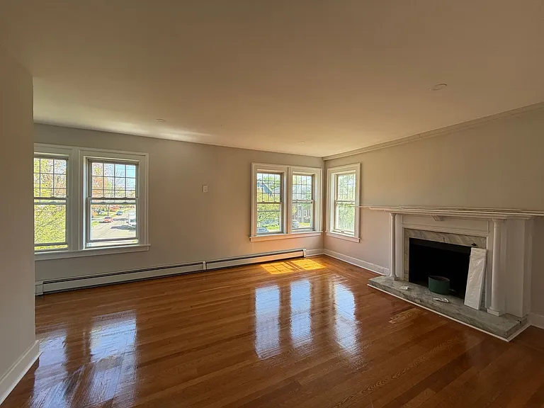 271 Elm St — Photo 8
