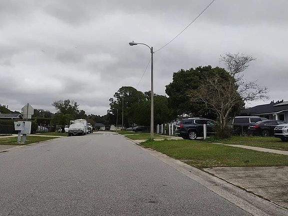 5th image of 8116 Powell Dr