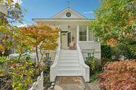 Pastori Ave-L0511-001.jpg