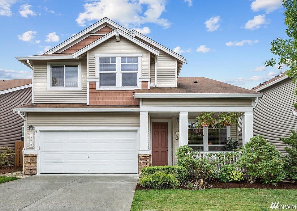 1st image of 722 67th Ln SE