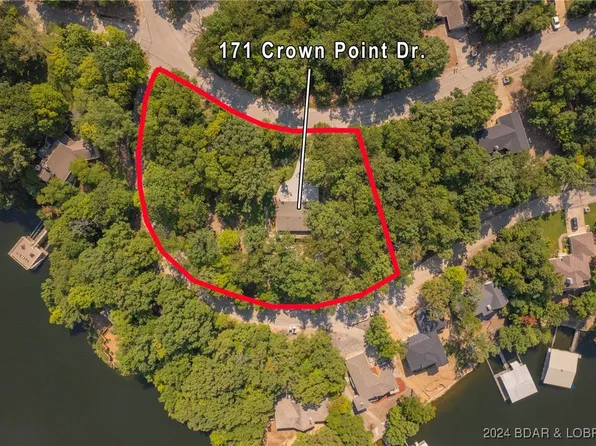 171 Crown Point Dr, Lake Ozark, MO 65049