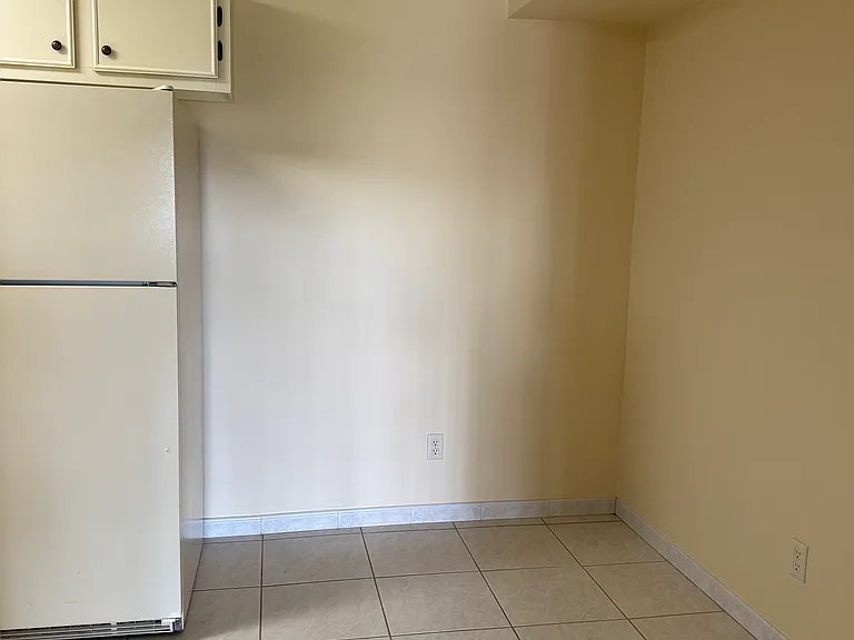 8219 Sun Spring Cir #72 — Photo 6