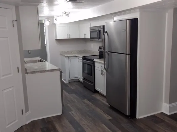 1119 Chambers Ave #2, Jeannette, PA 15644