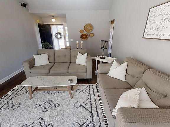 5th image of 1125 Summerville Cir
