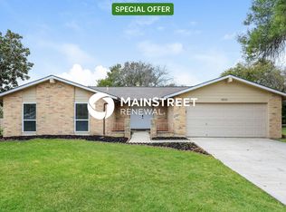 9501 Chelmsford Dr, San Antonio, TX 78239