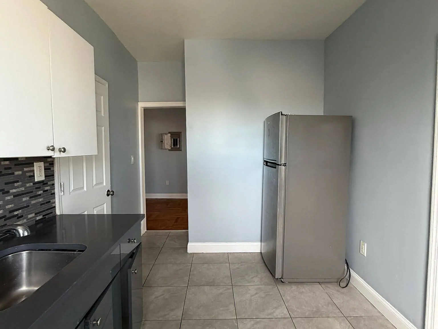 2 bed, $2,100 — Photo 3