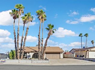 633 Severn St, Henderson, NV 89002