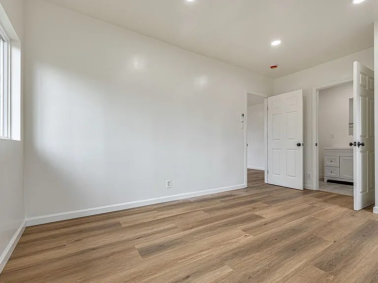 12856 Rubens Ave — Photo 19