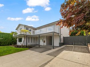 724 Galerno Rd, Campbell River, BC V9W 5J3