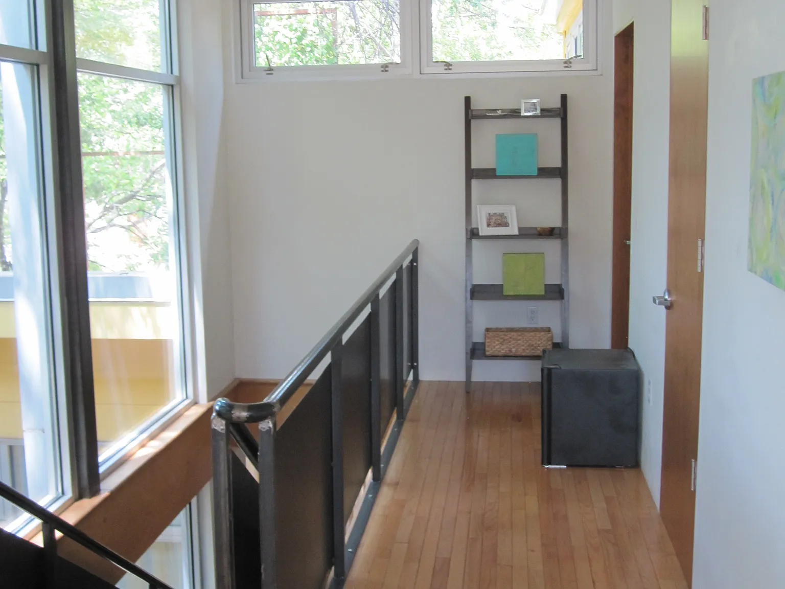 1103 W 22nd 1/2 St — Photo 4