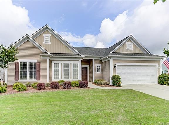 3rd image of 4055 Ambleside Dr