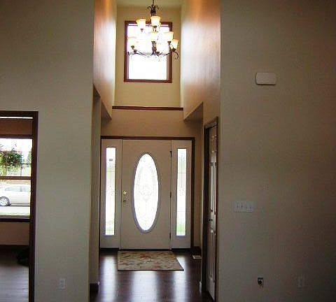 Elegant Entry 