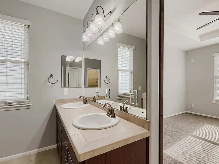 1520 Red Poppy Way — Photo 10