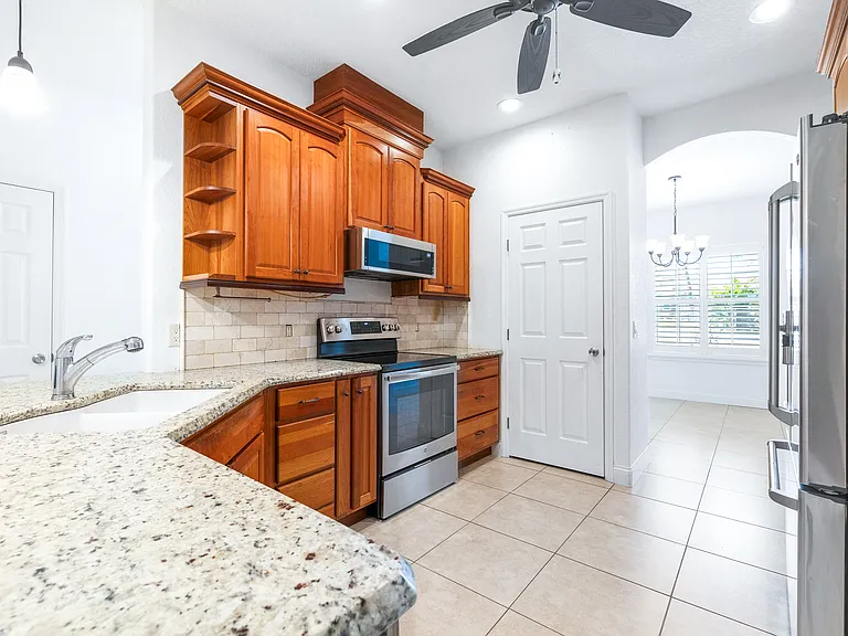 5318 11th St SE — Photo 5