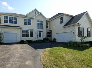 438 Red Cedar Rd, Lake Villa, IL 60046