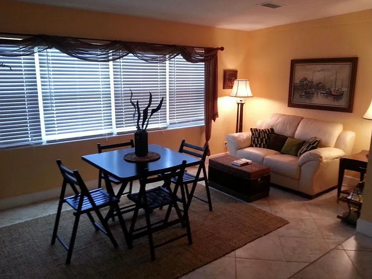 12 Silk Oaks Dr — Photo 10