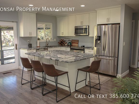 2nd image of 3281 E Fortuna Dr