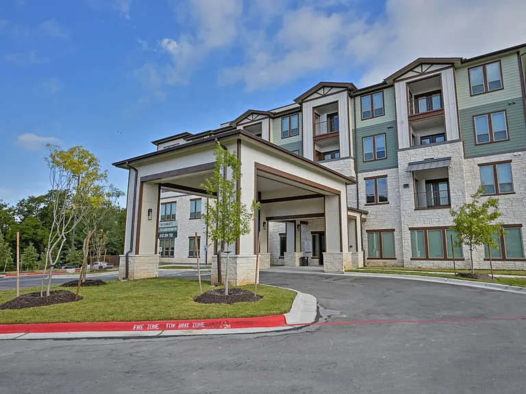 Heritage Estates at Wells Branch — Photo 2