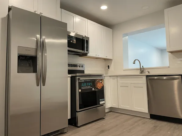 56 Pennydog Ct, Silver Spring, MD