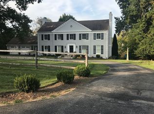 11001 Homeplace Ln, Rockville, MD 20854