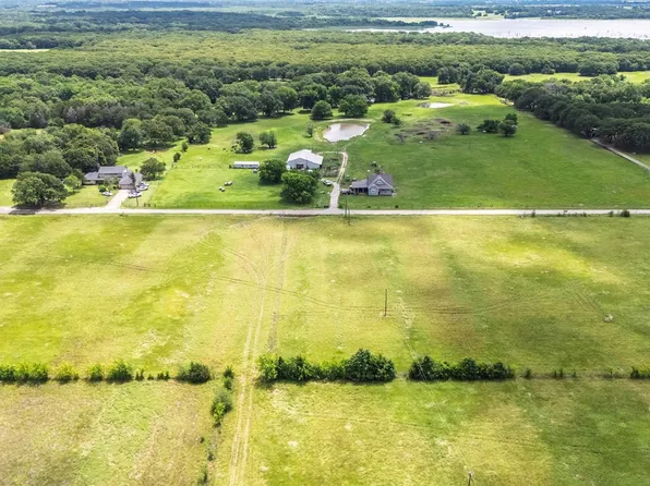 5 County Road 3521, Quinlan, TX 75474