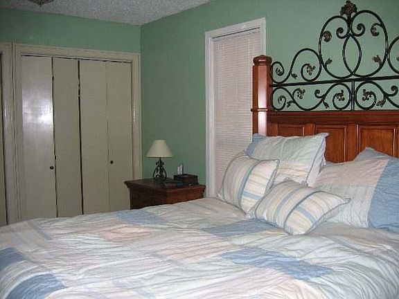 5th image of 103 Quail Creek Dr