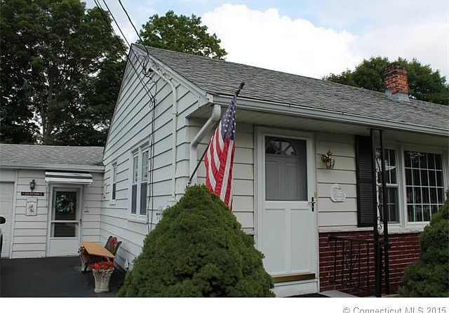 1st image of 52 Glenmoor Dr