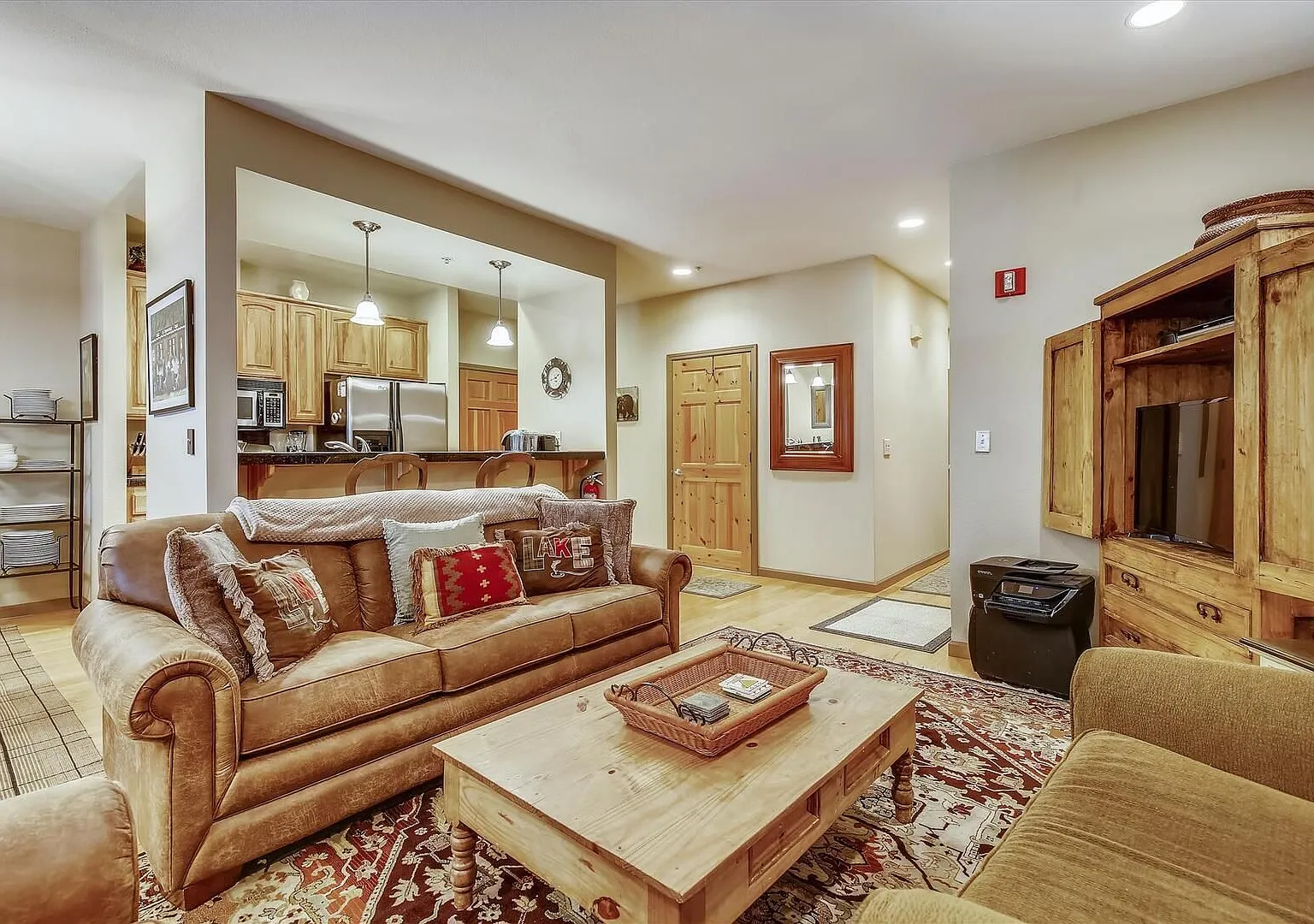 Tavern Inn 2 Bedroom Ski Lease in Olympic Valley — Photo 3
