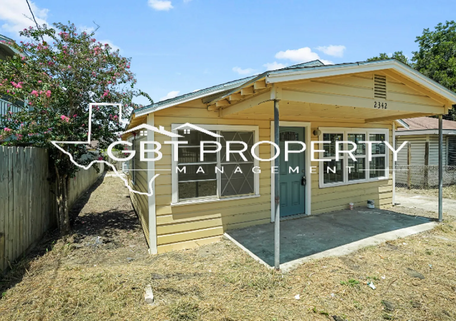 Fully Renovated 4 bedrooms 2 bathrooms! — Photo 2