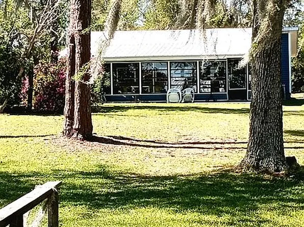 7899 Spring Creek Dr, Donalsonville, GA 39845