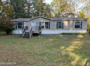 61 Fish Hatchery Rd, Cambridge, NY 12816