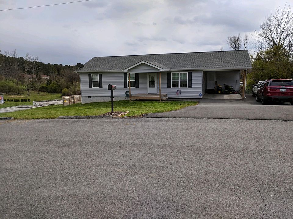 1st image of 2426 Ella Dr SE