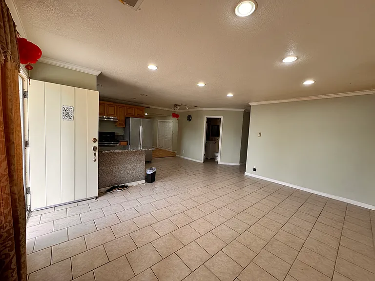 4607 Symphony Ln — Photo 2