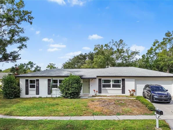 3015 Saint Charles Dr, Tampa, FL 33618