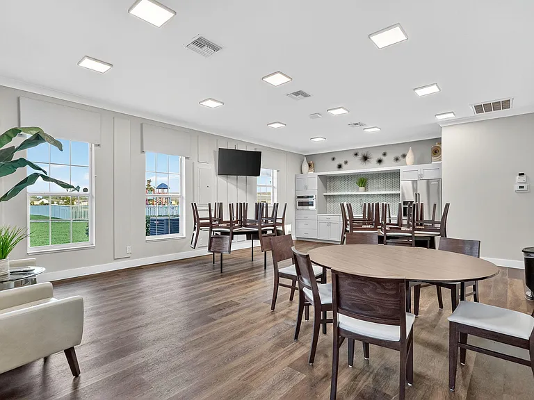8652 Waterstone Blvd — Photo 14
