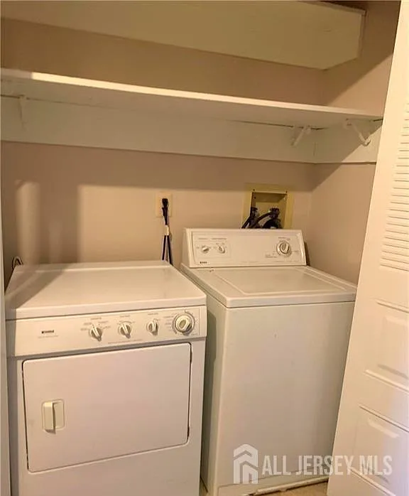 2 bed, 3.0 bath, $2,850 — Photo 4