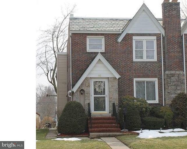 802 Park Ave, Quakertown, PA 18951 Zillow