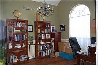 1st image of 3728 Summersville Ln