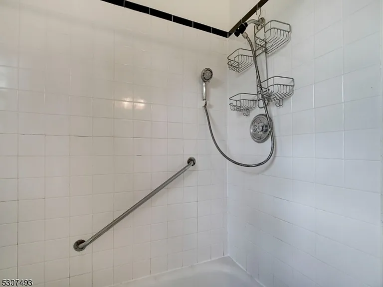 449 Grove St — Photo 18