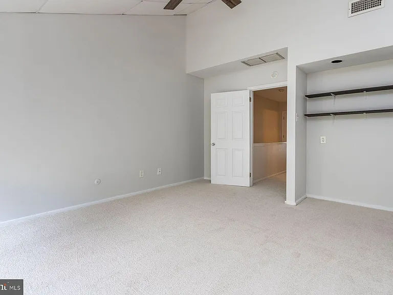 7 Belaire Way — Photo 19