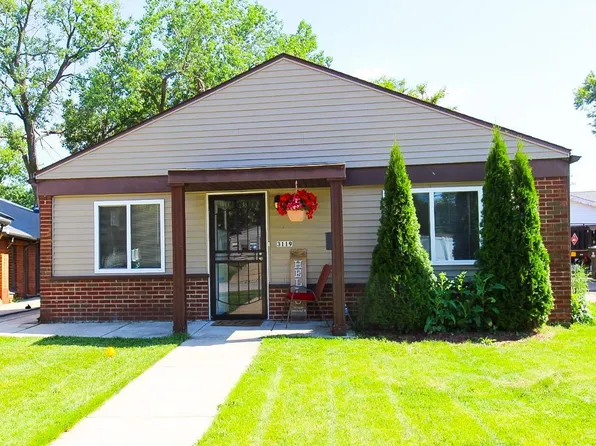 3119 176th St, Lansing, IL 60438