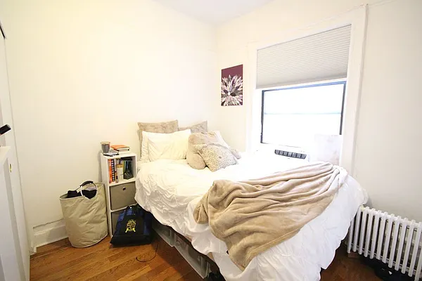 Rented by Dynamik Realty | media 13