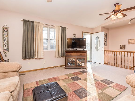 5th image of 2623 Mohawk Dr