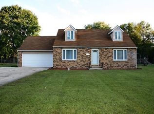 27327 Lamplighter Ln, Elkhart, IN 46514