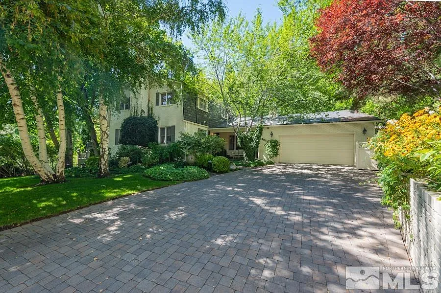 2870 Trentwood Ct photo 1